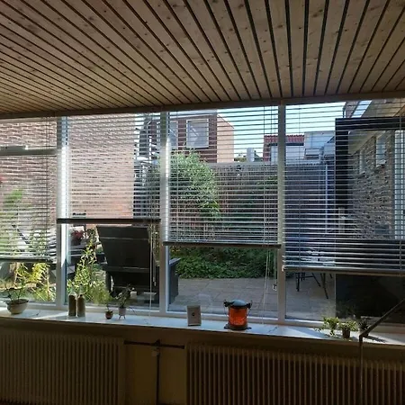 بيت للعطل Aan Zee